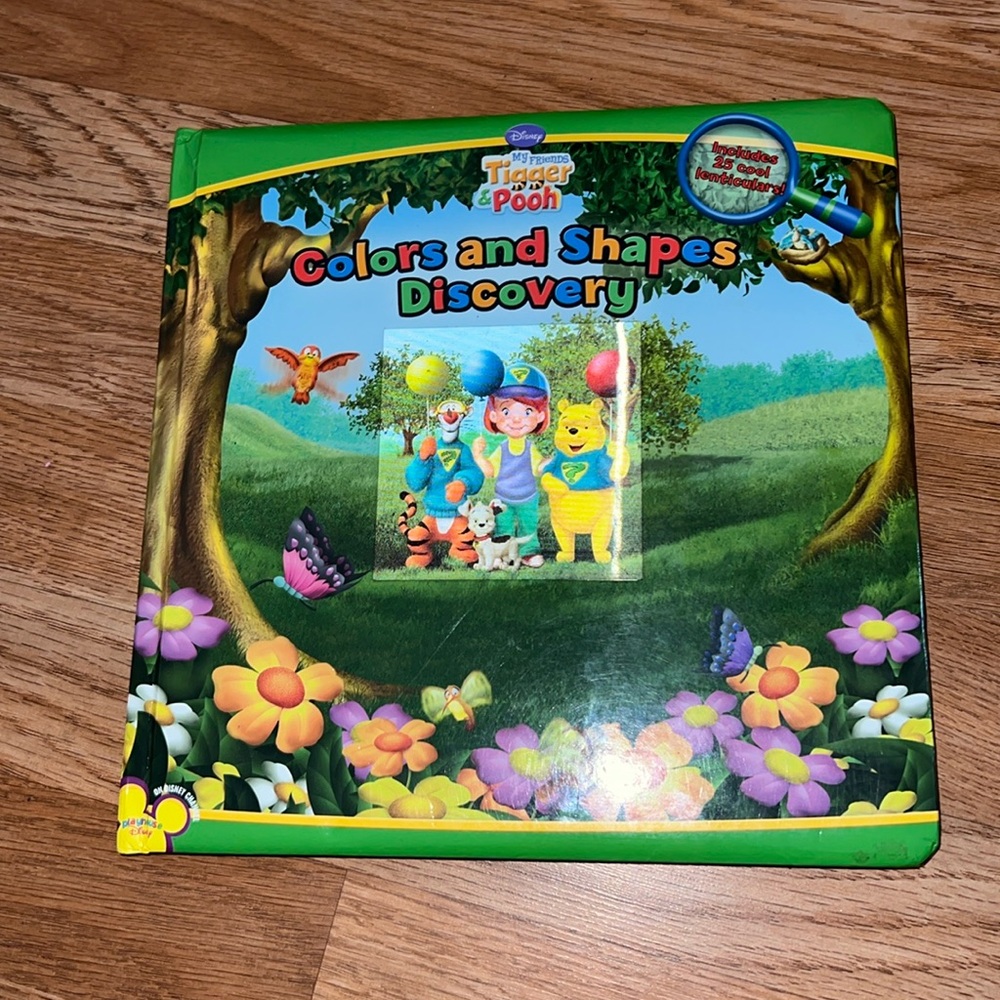 Winnie The Pooh Visually Interactive Book NWOT